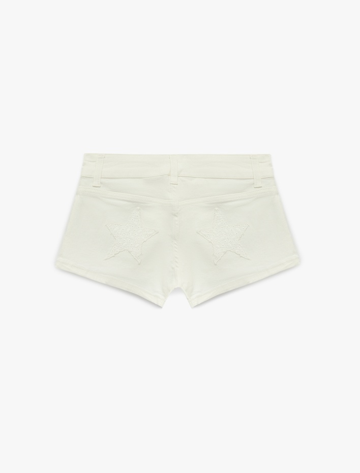  Pamuklu Cepli Düğmeli Düşük Bel Brodeli Slim Fit Mini Şort