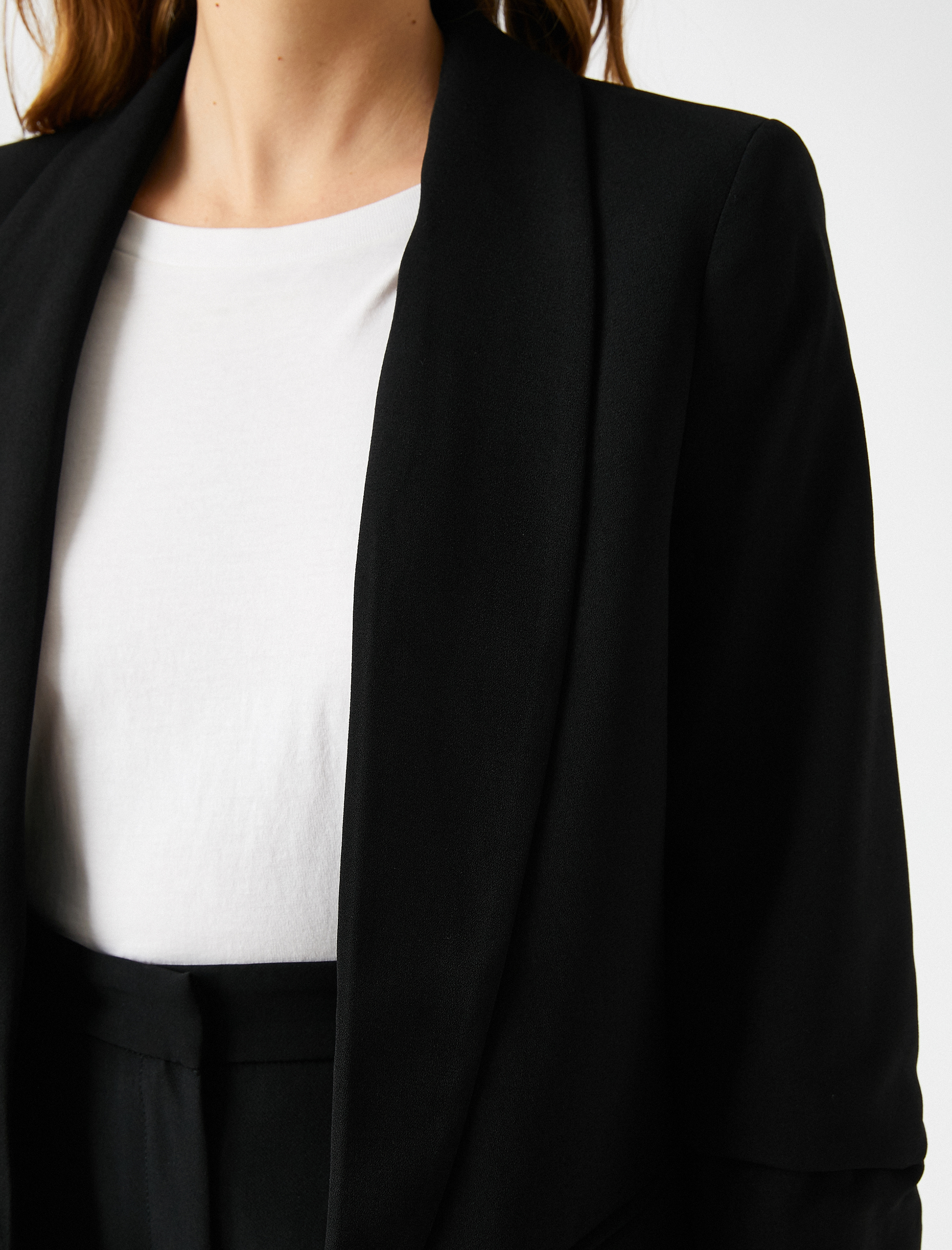   Krep Kumaş Şal Yaka 3/4 Kollu Blazer Ceket