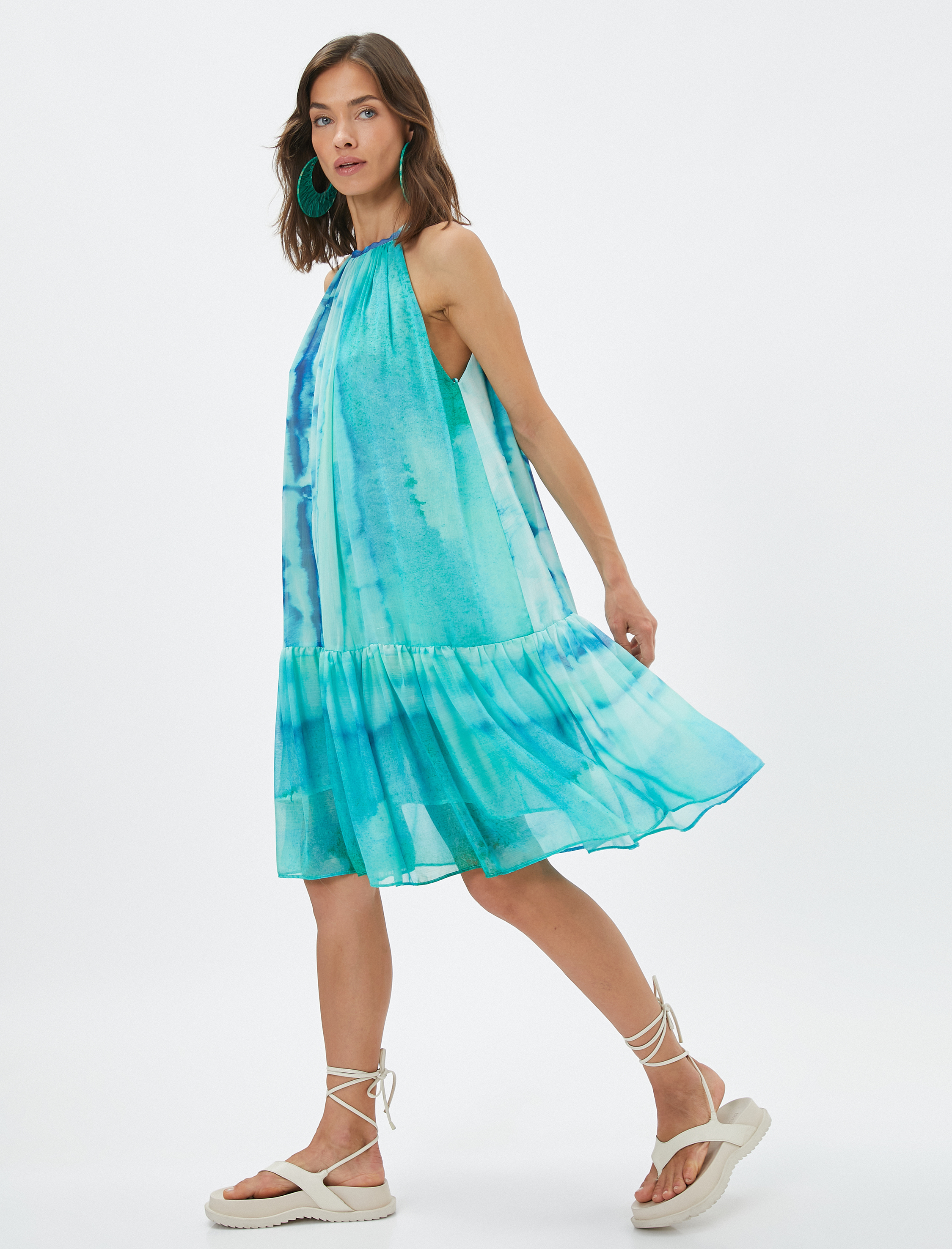   Koton X Selected by Şahika Ercümen - Halter Yaka Batik Desenli Midi Elbise