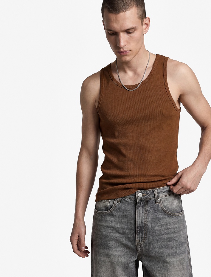  Kolsuz Pamuklu Bisiklet Yaka Slim Fit Atlet