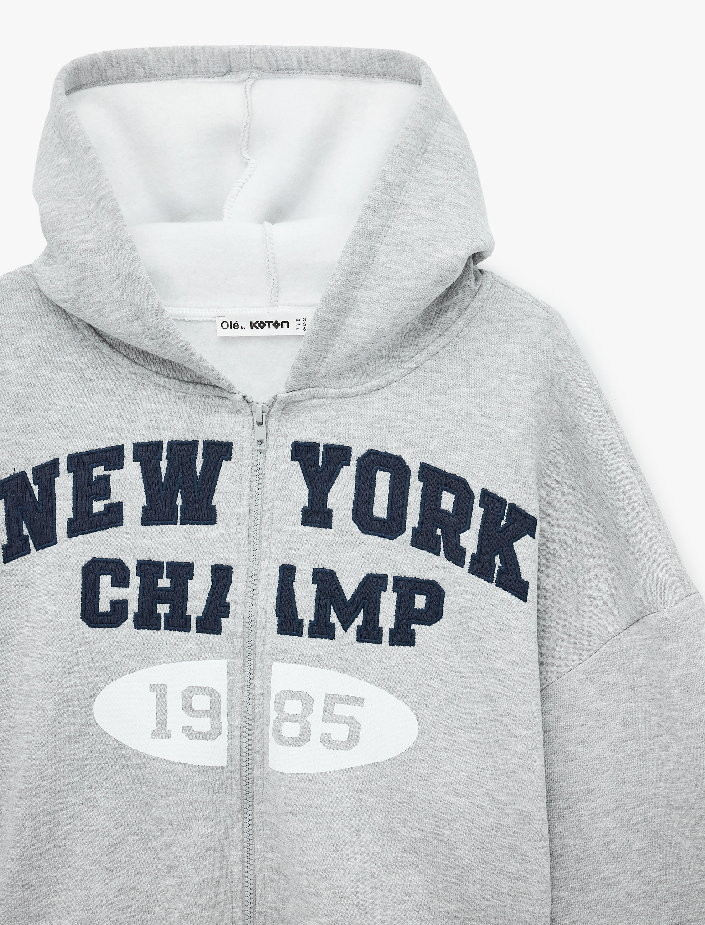   Şardonlu Uzun Kollu Baskılı Rahat Kalıp Crop Fermuarlı Kapüşonlu Sweatshirt