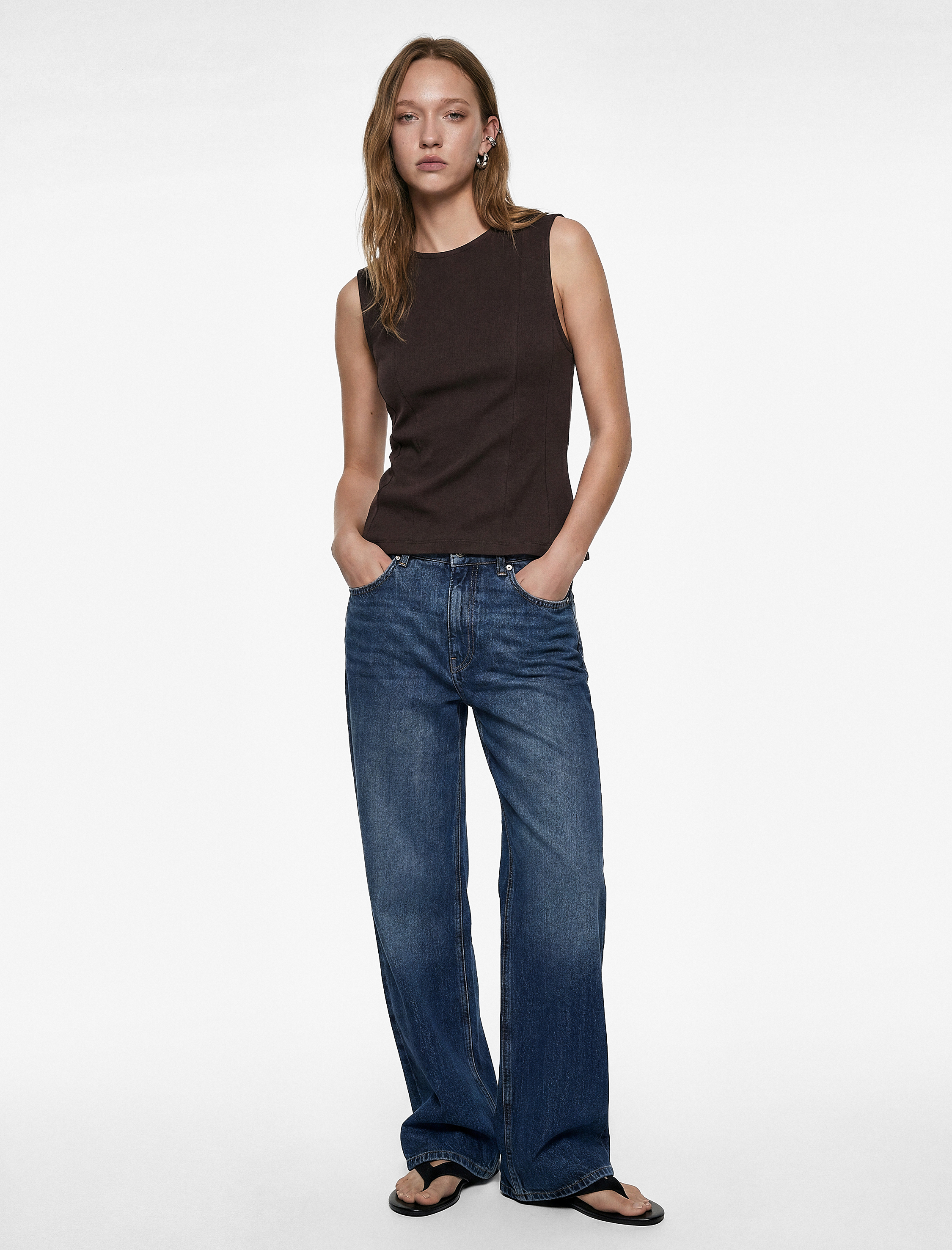   Slim Fit Pamuklu Bisiklet Yaka Korse Detaylı Kolsuz Bluz