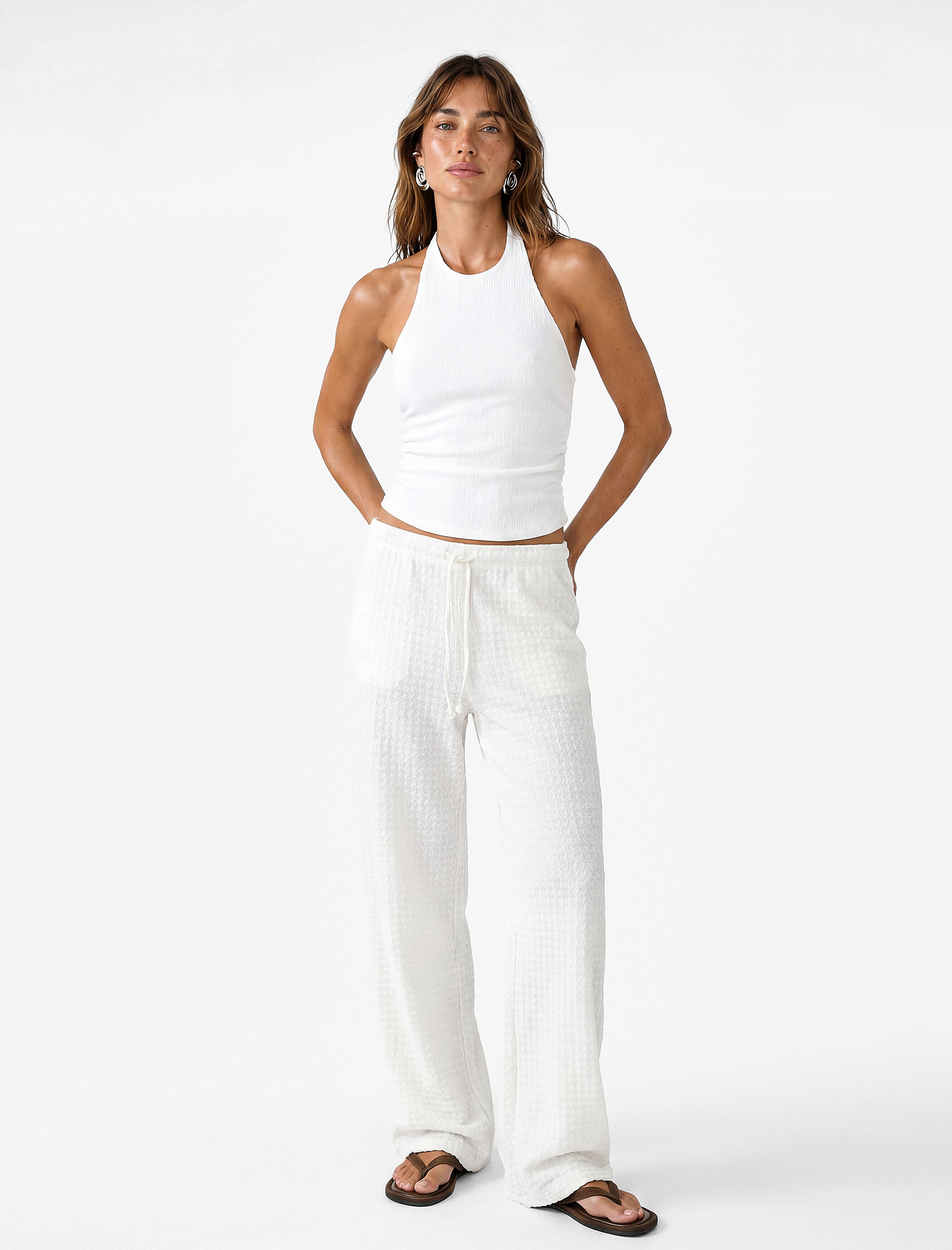   Bürümcük Kumaş Dokulu Beli Bağcıklı Düz Bol Paça Pantolon