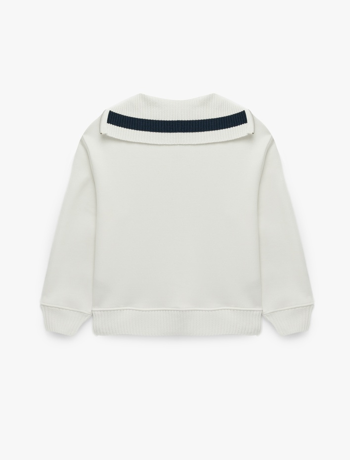  Üç İplik Şardonlu Yarım Fermuarlı Yaka Baskılı Oversize Sweatshirt