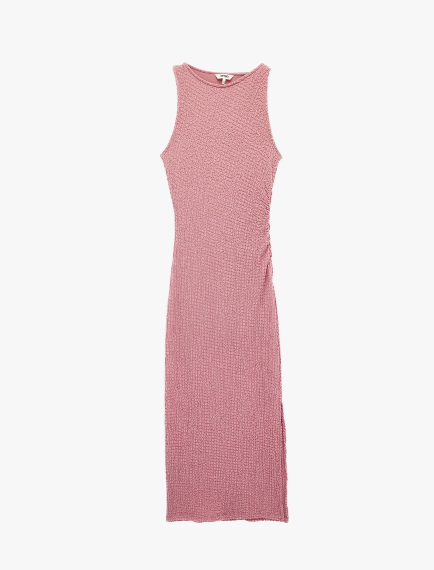 Koton Kadın Bürümcük Kumaş Dokulu Bisiklet Yaka Yırtmaçlı Kolsuz Midi Bodycon Elbise
