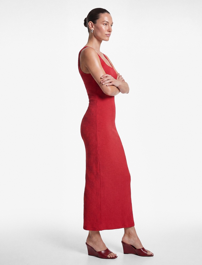  Koton X Sibil Çetinkaya - Kare Yaka Kalın Askılı Bodycon Uzun Kalem Elbise