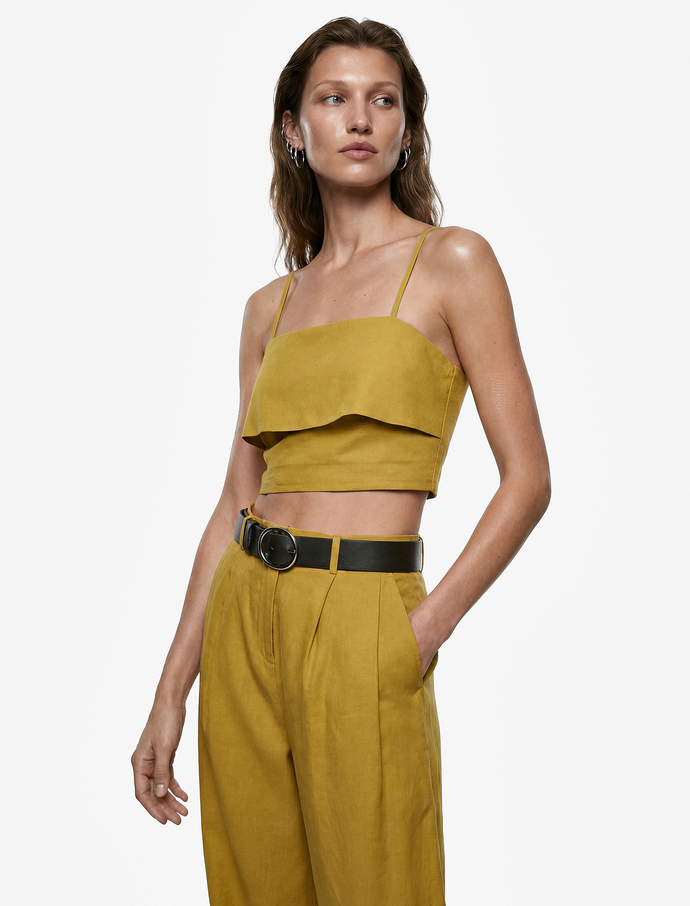   Regular Fit İp Askılı Kolsuz Crop Keten Bluz