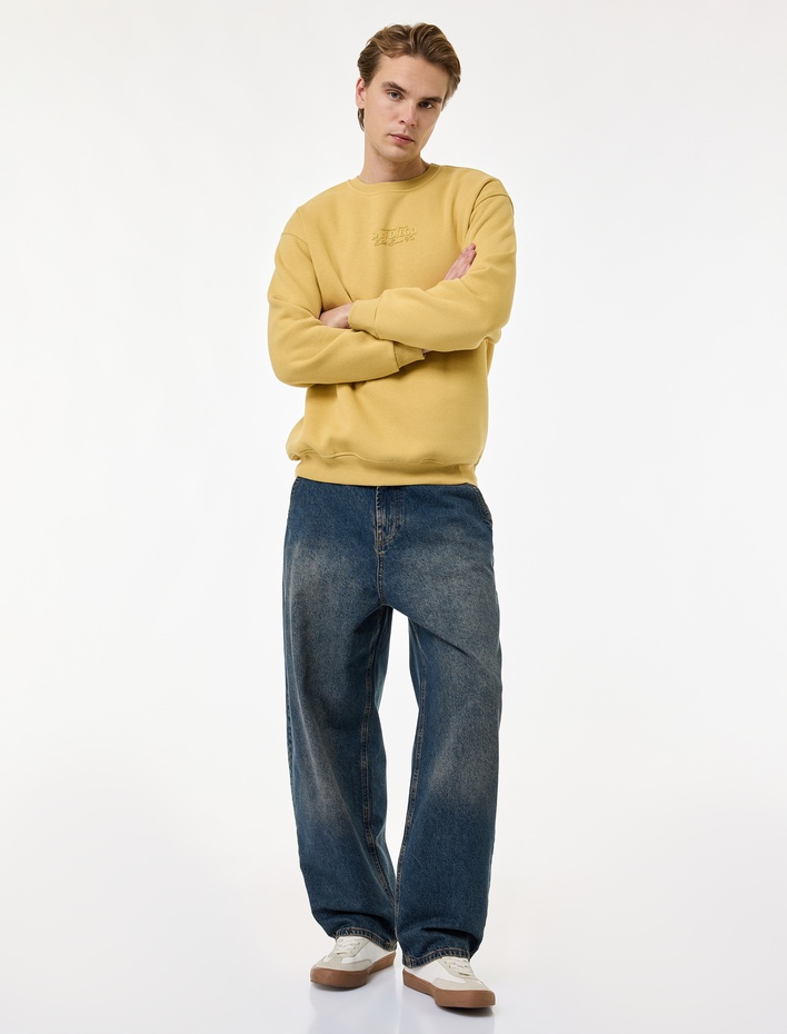  Uzun Kollu Şardonlu Rahat Kalıp Bisiklet Yaka Sweatshirt