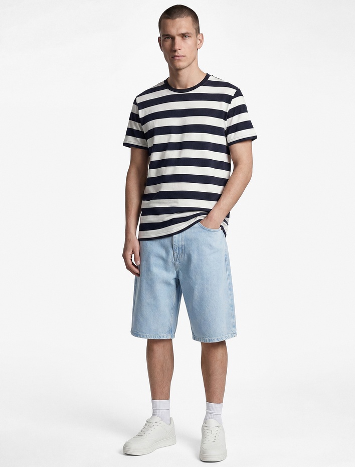  Normal Bel Pamuklu Bermuda Straight Fit Jean Şort