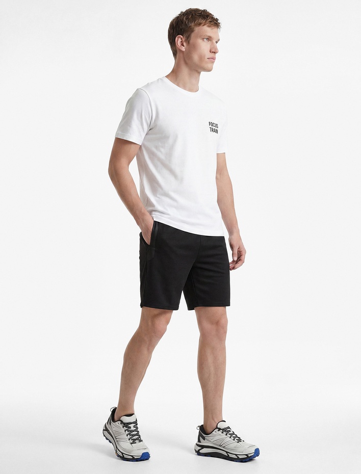  Straight Fit Fermuarlı Cepli Beli Bağcıklı Spor Şort