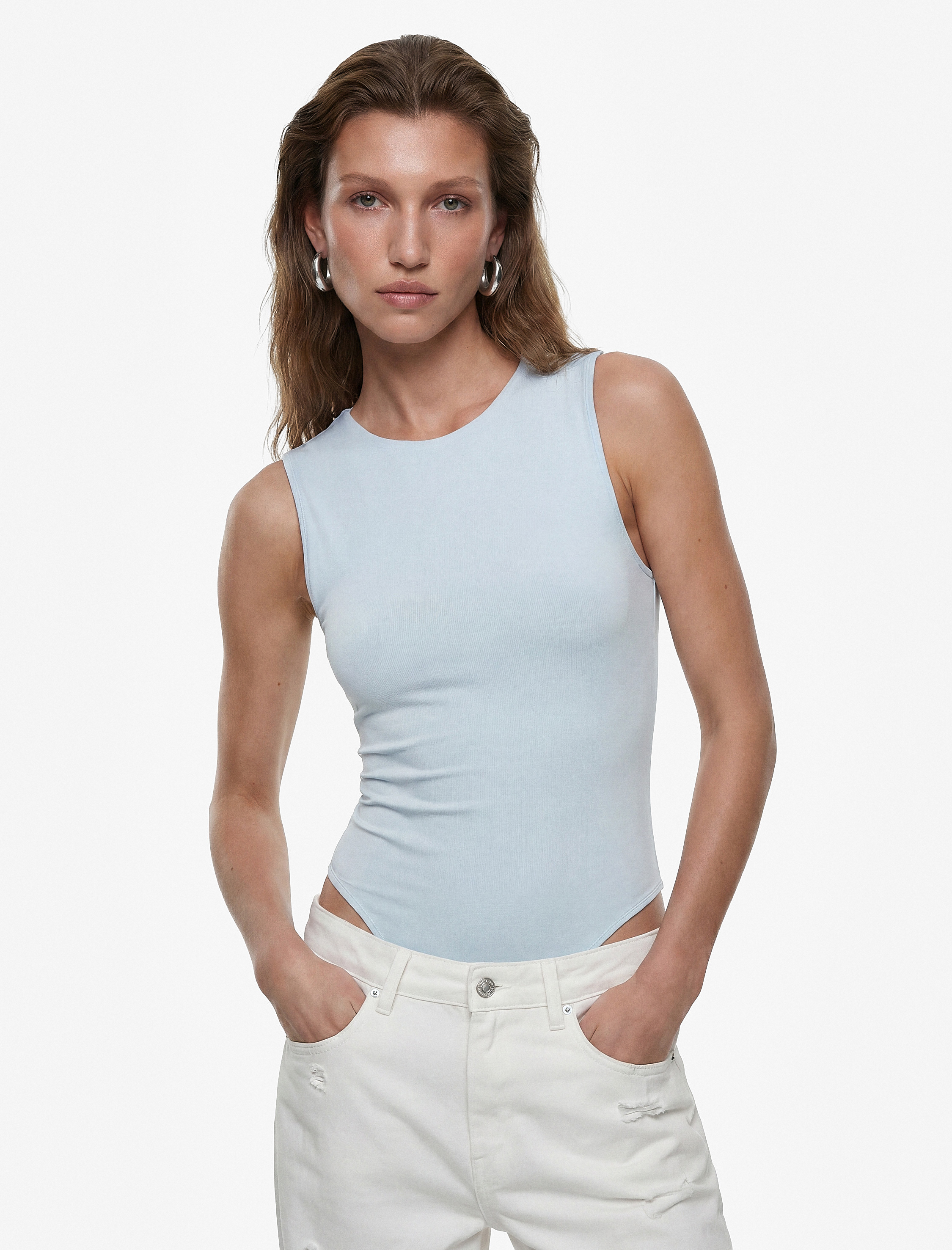   Slim Fit Bisiklet Yaka Kolsuz Bodysuit