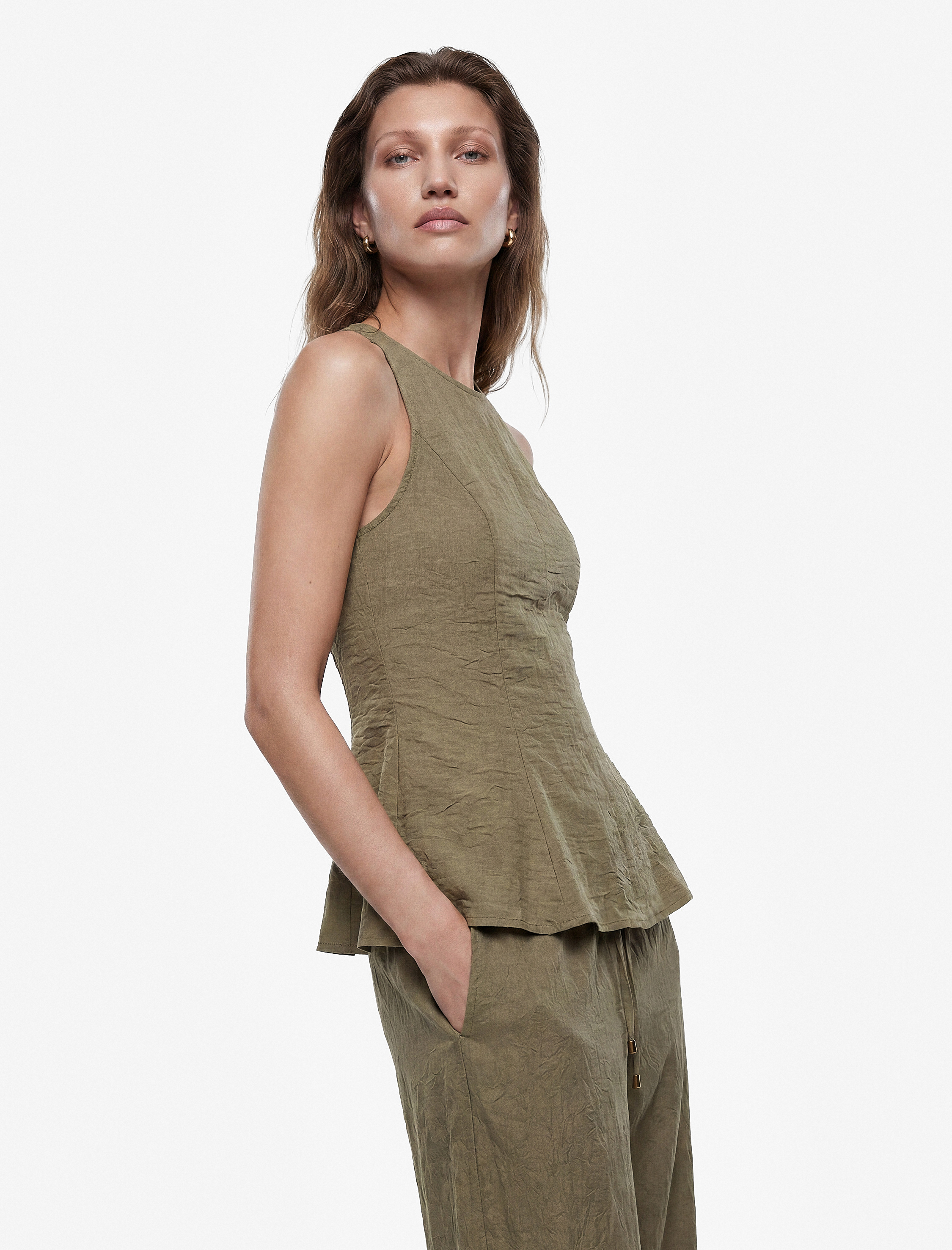   Keten Görünümlü Kolsuz Bisiklet Yaka Peplum Bluz
