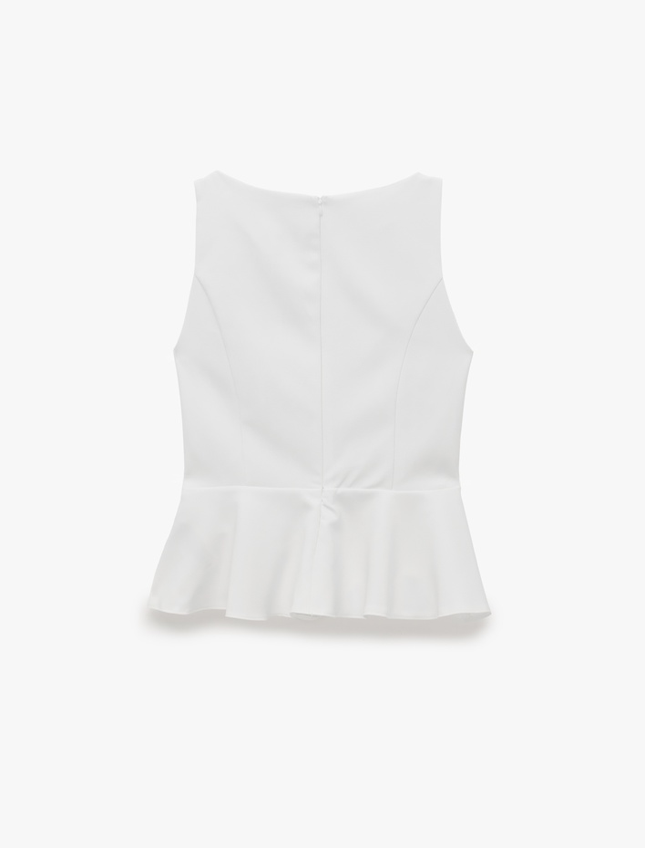  Slim Fit Aksesuarlı Kemer Detaylı Kolsuz Bisiklet Yaka Peplum Bluz