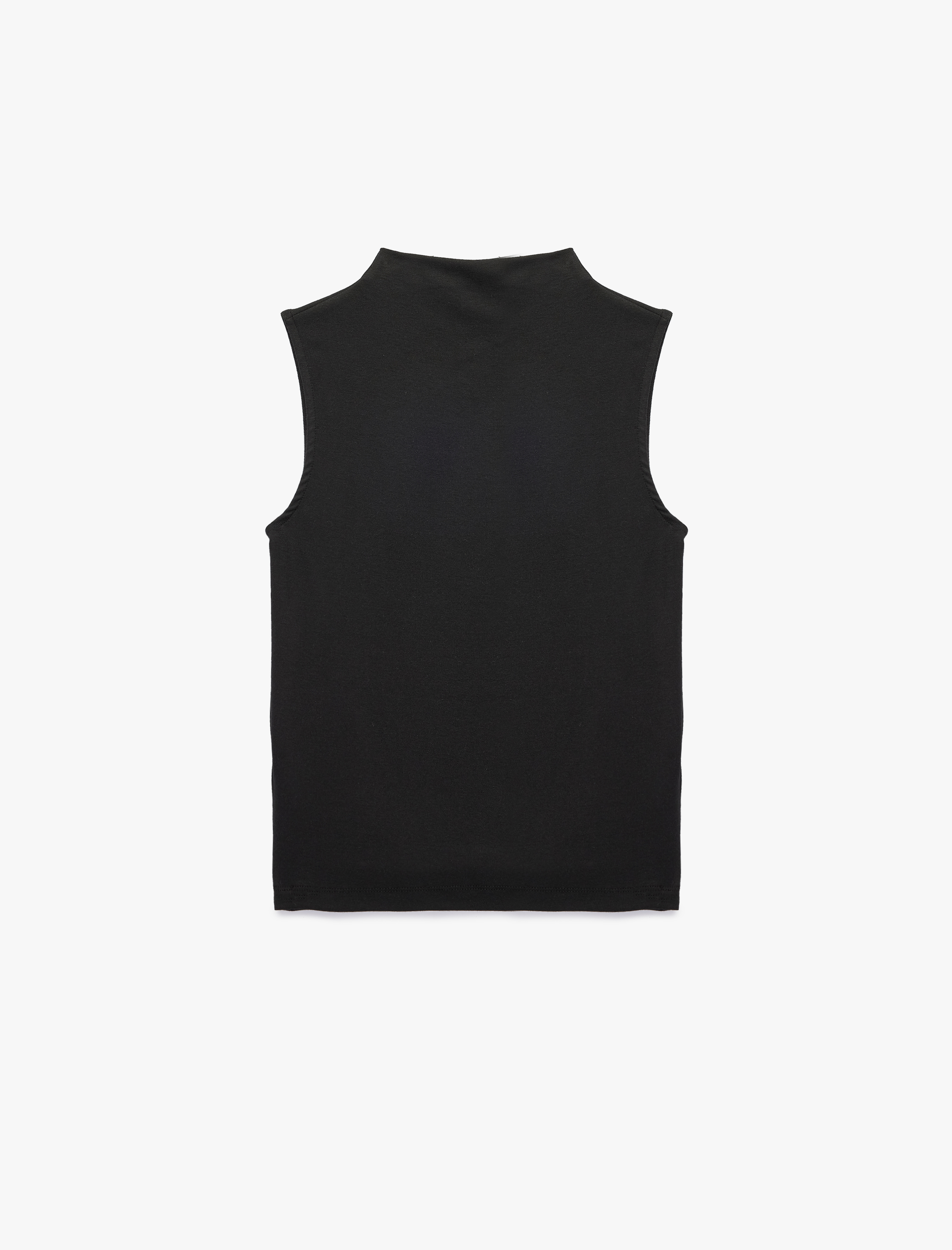   Modal Kumaş Slim Fit Dik Yaka Kolsuz Tişört