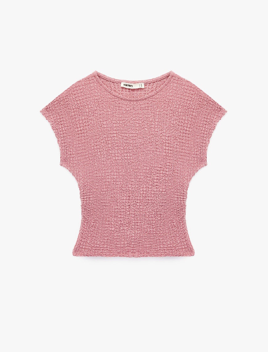Koton Kadın Slim Fit Bisiklet Yaka Kap Kollu Bürümcük Kumaş Dokulu Tişört