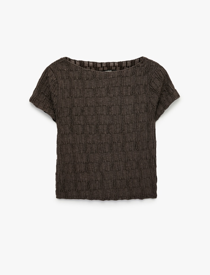  Bürümcük Kumaş Dokulu Slim Fit Kayık Yaka Kısa Kollu Tişört