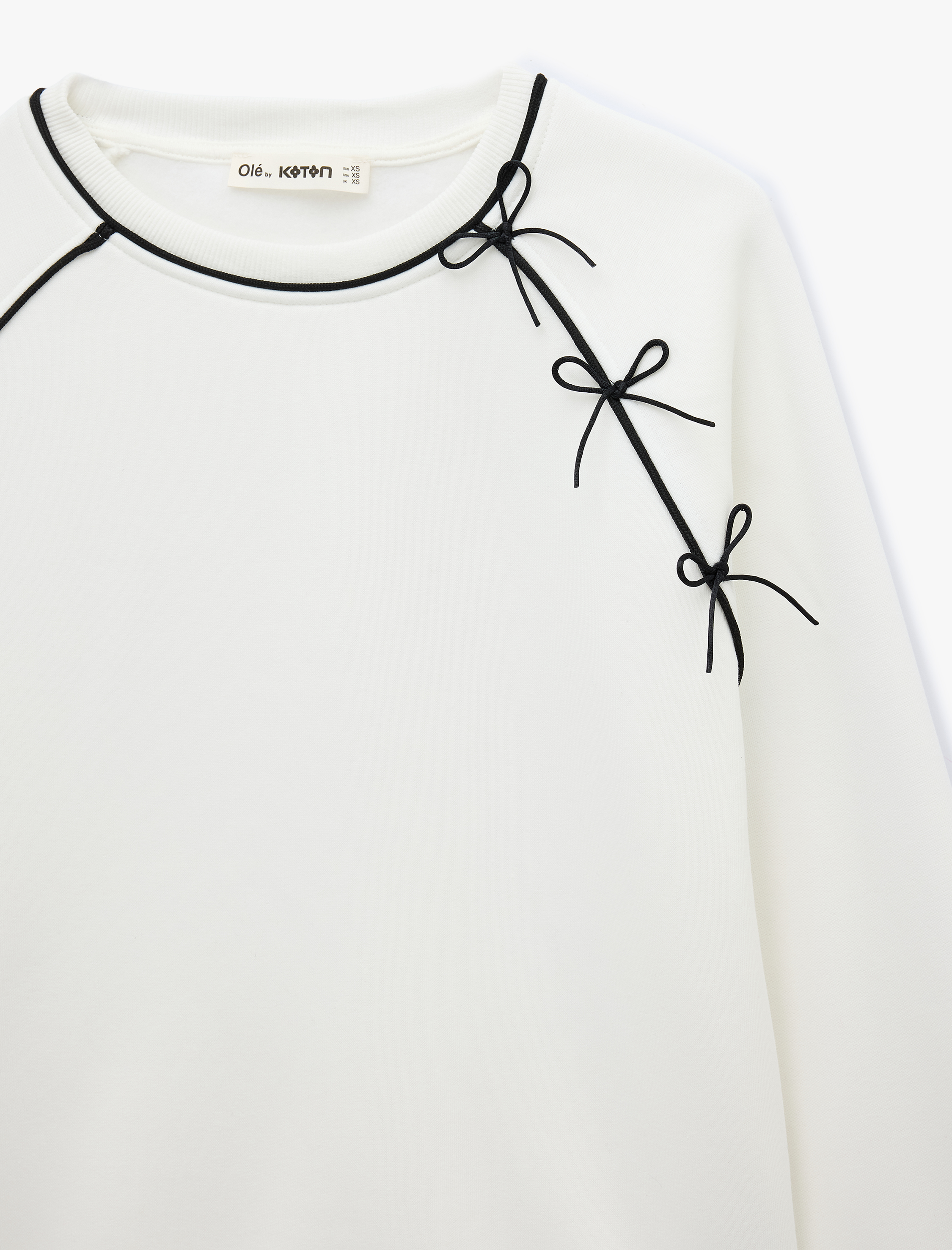  Uzun Kollu Şardonlu Bisiklet Yaka Fiyonklu Sweatshirt
