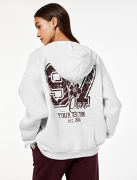 Şardonlu Rahat Kalıp Kanguru Cepli Kapüşonlu Fermuarlı Arkası Baskılı Sweatshirt