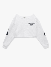 Rahat Kalıp Üç İplik Şardonlu Kayık Yaka Uzun Kollu Baskılı Crop Sweatshirt