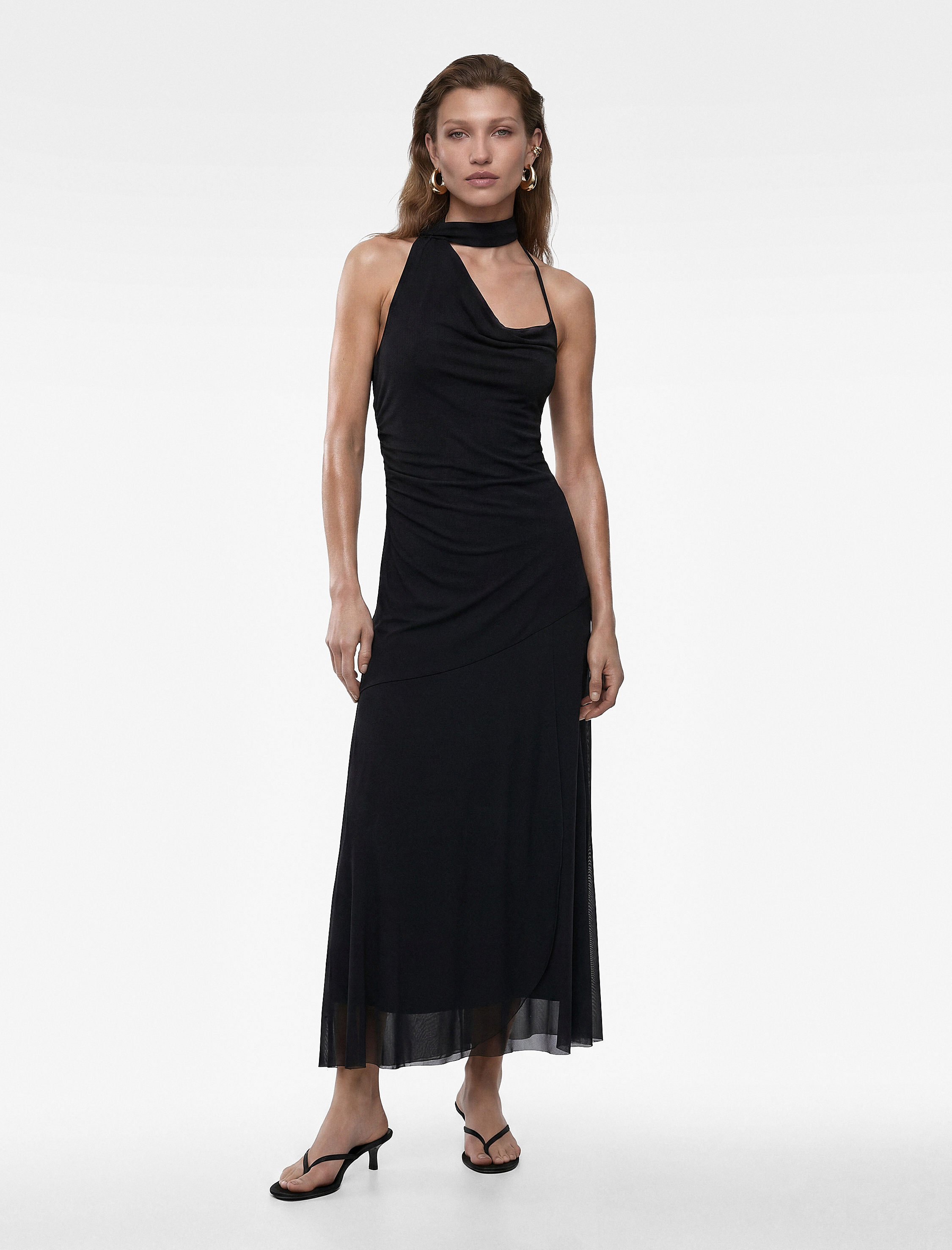  Slim Fit Fular Detaylı Asimetrik Kesim Askılı Tek Omuz Midi Tül Elbise