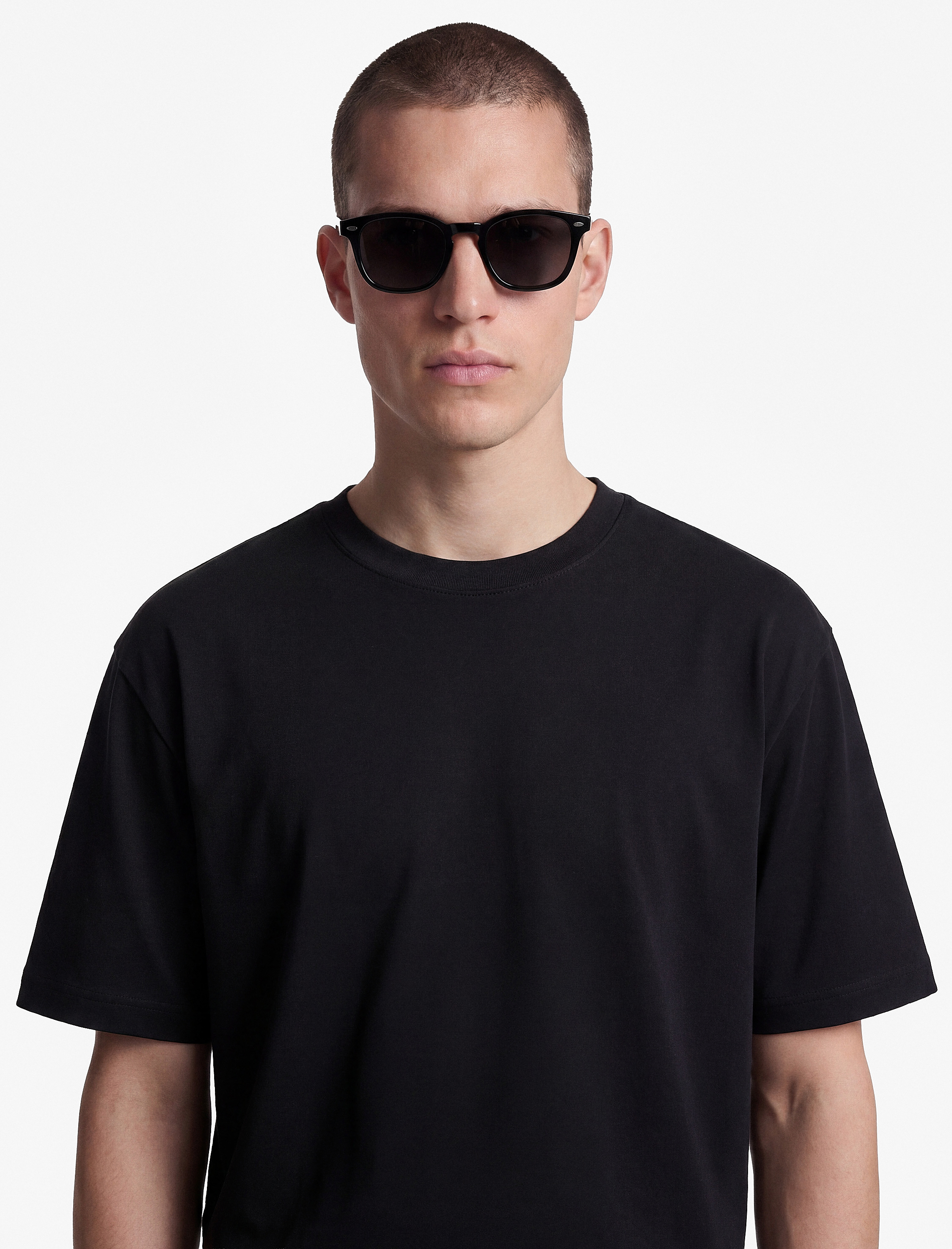   Kısa Kollu Bisiklet Yaka Pamuklu Basic Oversize Tişört