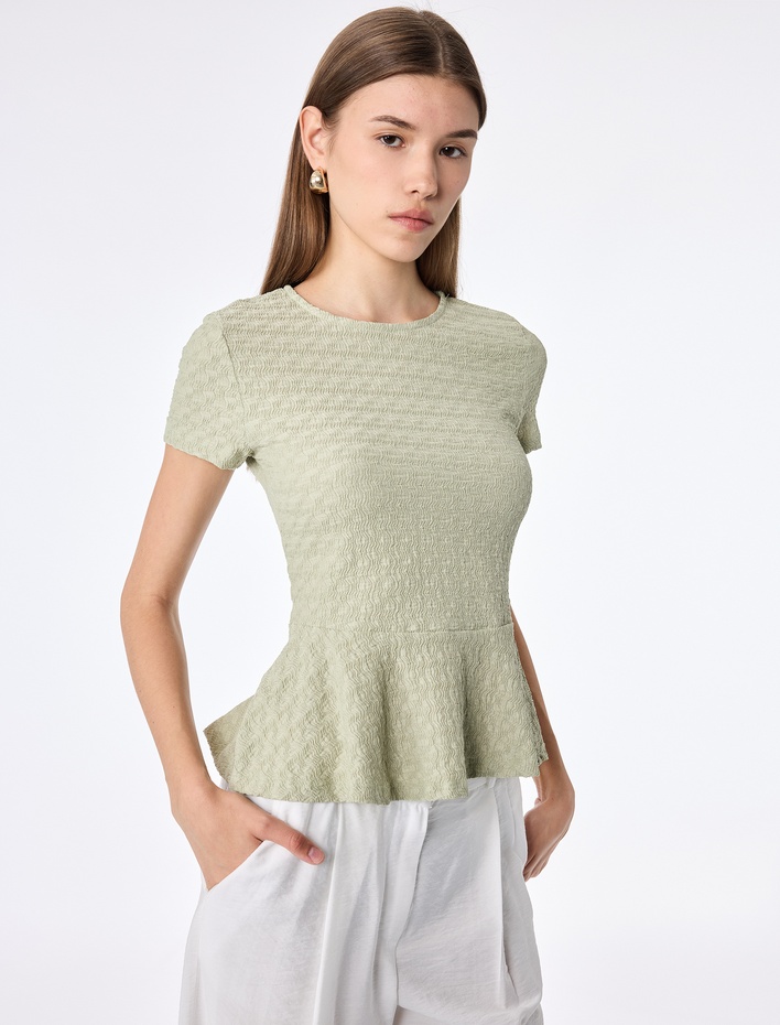  Bürümcük Kumaş Dokulu Kısa Kollu Bisiklet Yaka Peplum Tişört