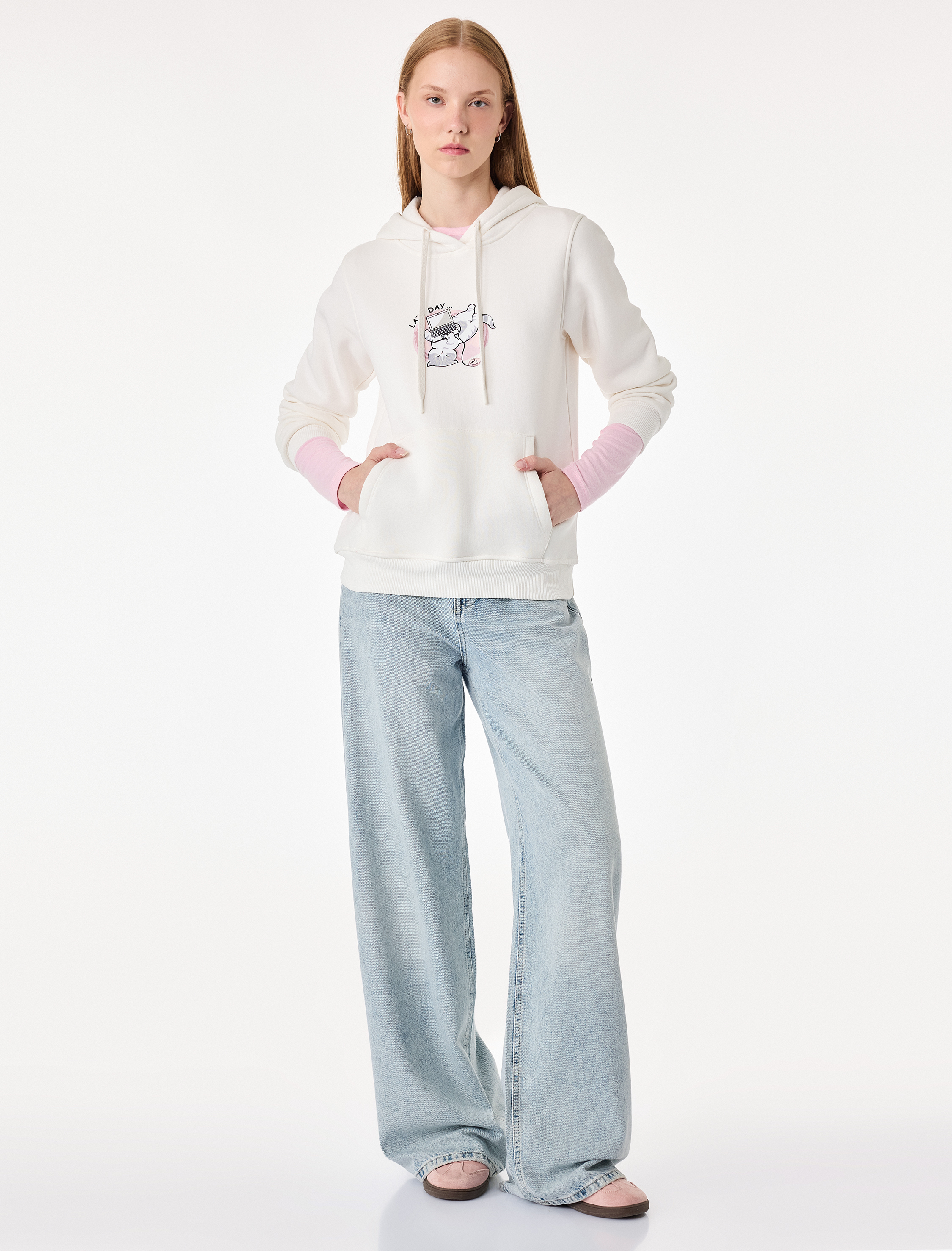   Üç İplik Şardonlu Uzun Kollu Kanguru Cepli Kedi Baskılı Kapüşonlu Sweatshirt