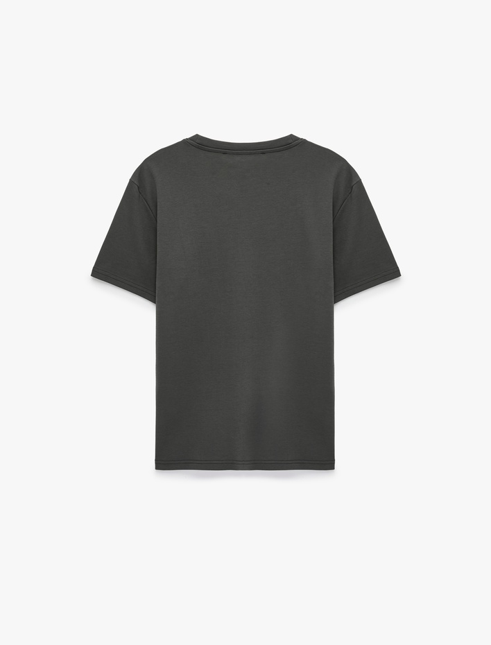  Regular Fit Bisiklet Yaka Pamuklu Tok Kumaş Kısa Kollu Basic Tişört