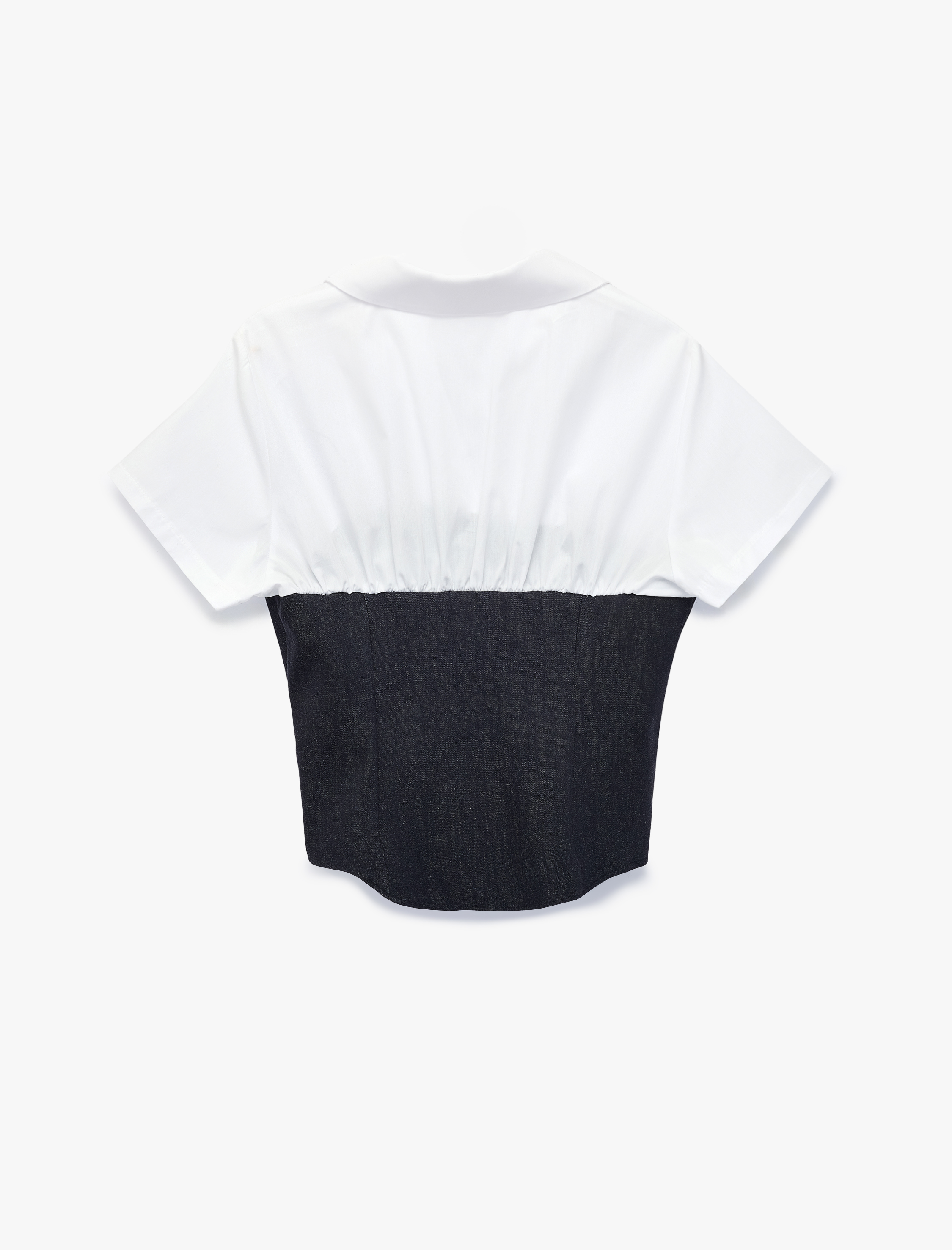   İki Farklı Kumaş Kullanımlı Slim Fit Kısa Kollu Korse Detaylı Gömlek