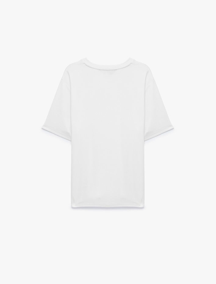  Slim Fit Kısa Kollu Bisiklet Yaka Basic Tişört