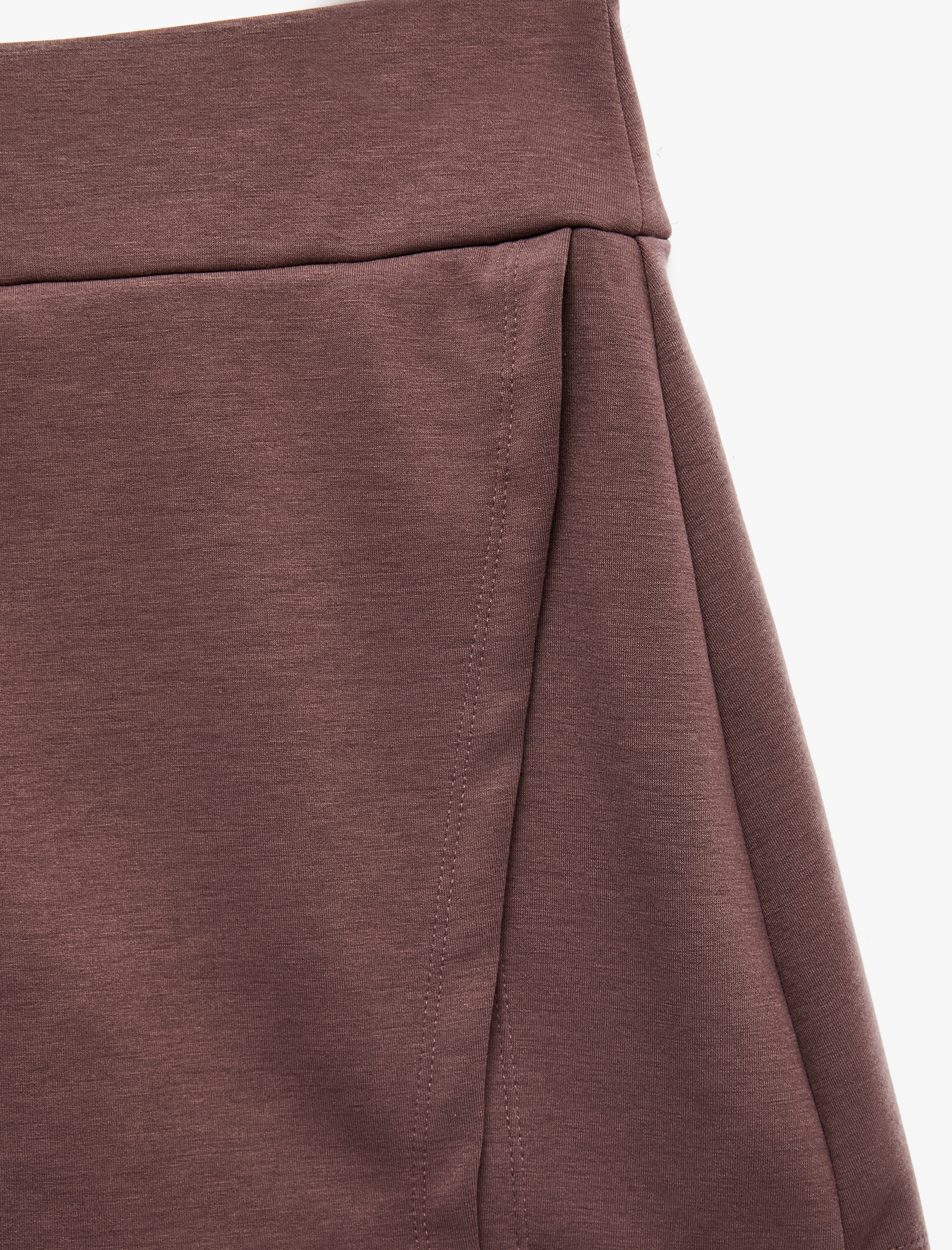   Yırtmaç Detaylı Slim Fit Mini Spor Şort Etek