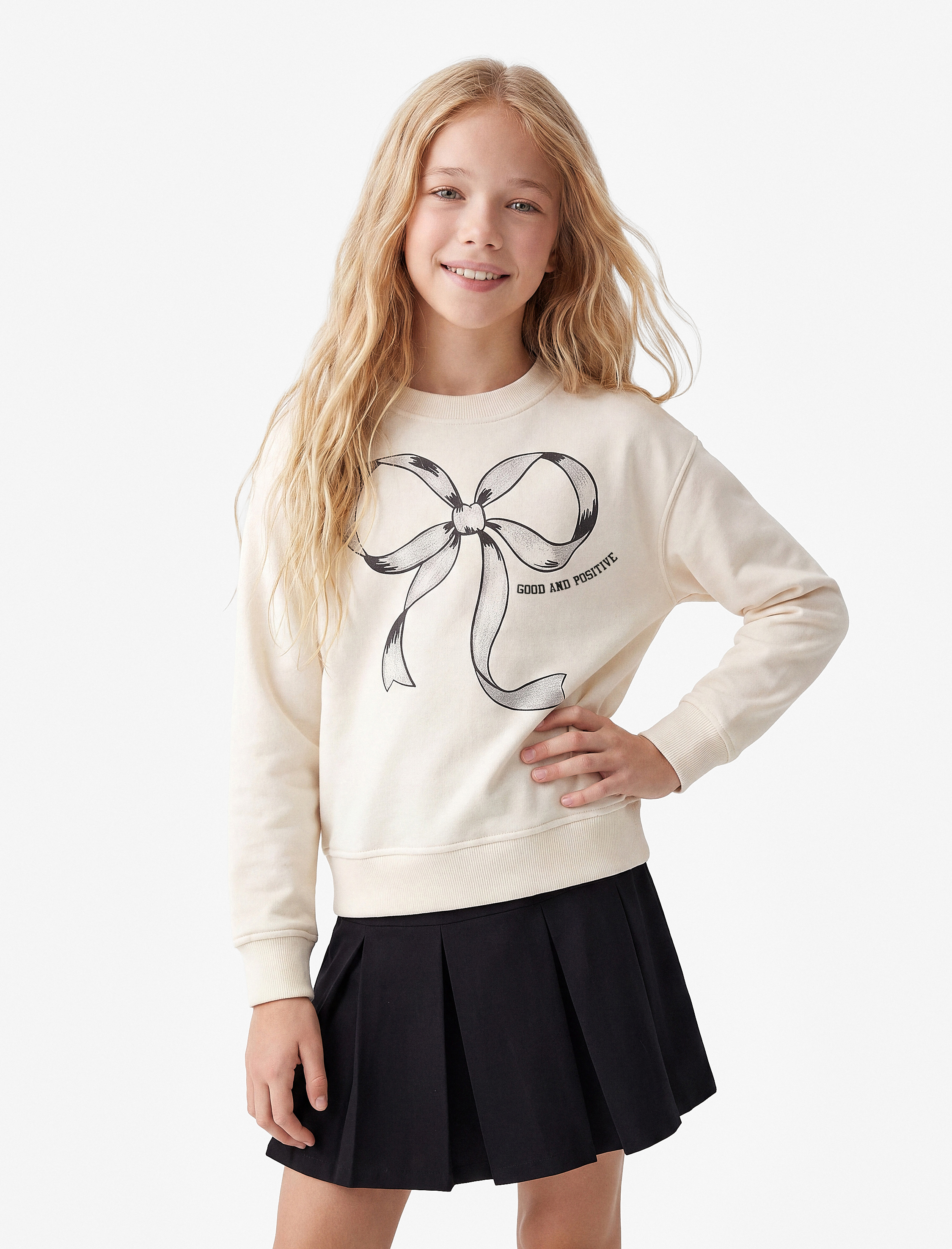  Kız Çocuk Fiyonk Baskılı Uzun Kollu Bisiklet Yaka Sweatshirt