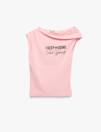 Pamuklu Kayık Yaka Kısa Kollu Slim Fit Asimetrik Baskılı Tişört