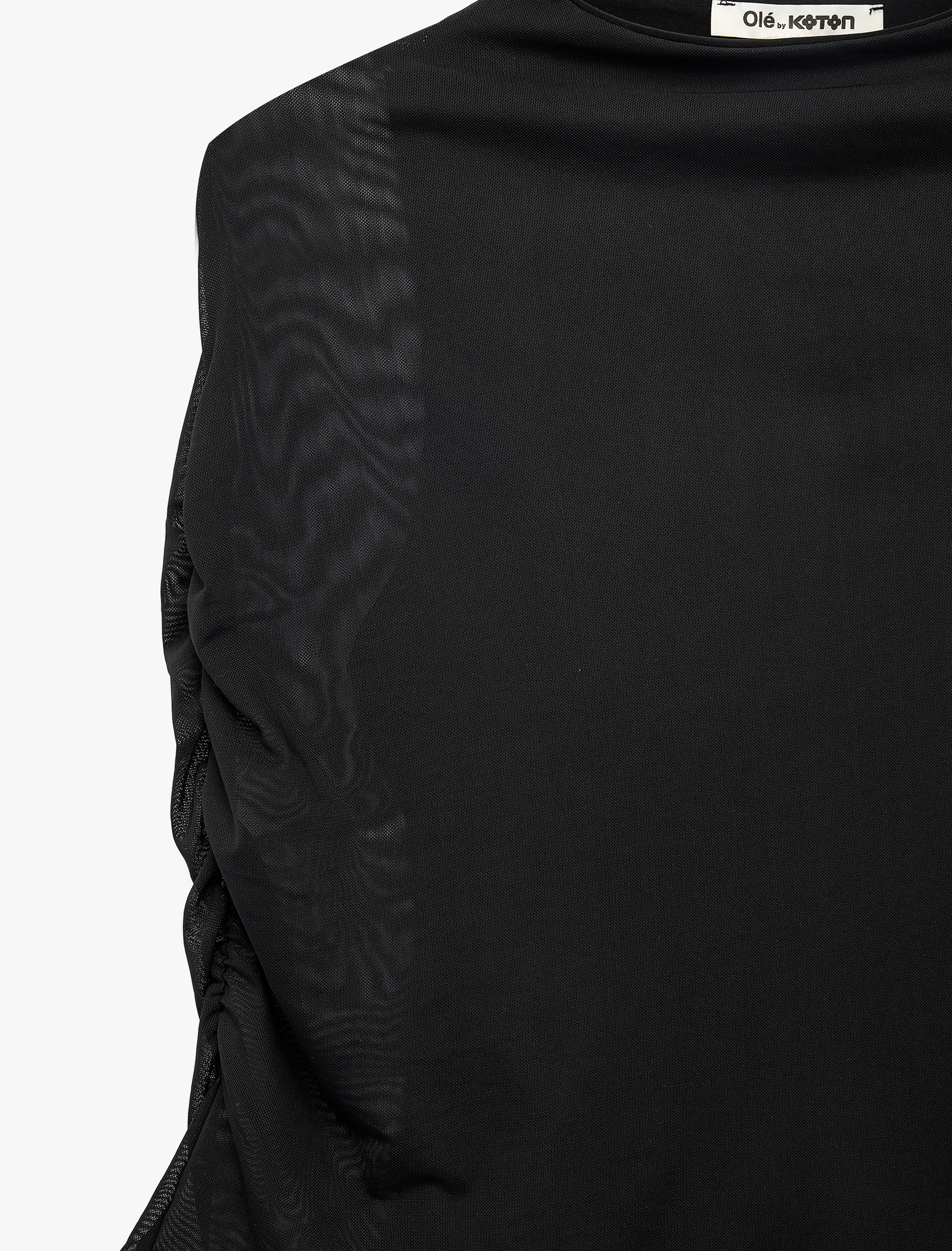   Slim Fit Dik Yaka Kolsuz Tül Detaylı Bluz