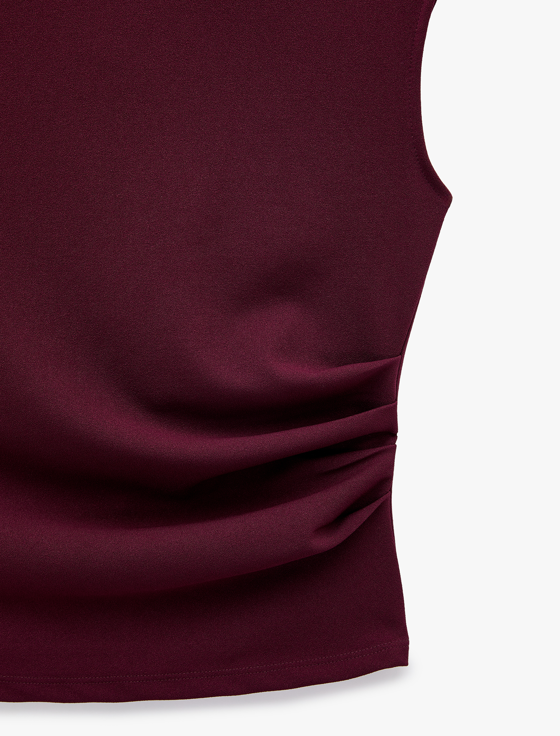   Krep Scuba Slim Fit Drape Detaylı Kolsuz Bisiklet Yaka Bluz