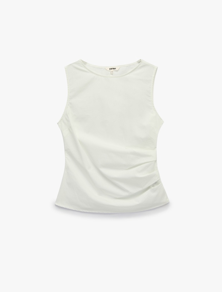  Koton X Şahika Ercümen - Pamuklu Slim Fit Bisiklet Yaka Drape Detaylı Kolsuz Bluz