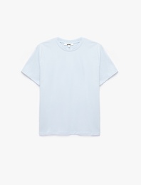 Pamuklu Kısa Kollu Bisiklet Yaka Oversize Basic Tişört