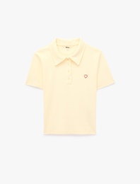 Pamuklu Slim Fit Düğmeli Kalp İşleme Detaylı Polo Yaka Kısa Kollu Fitilli Tişört