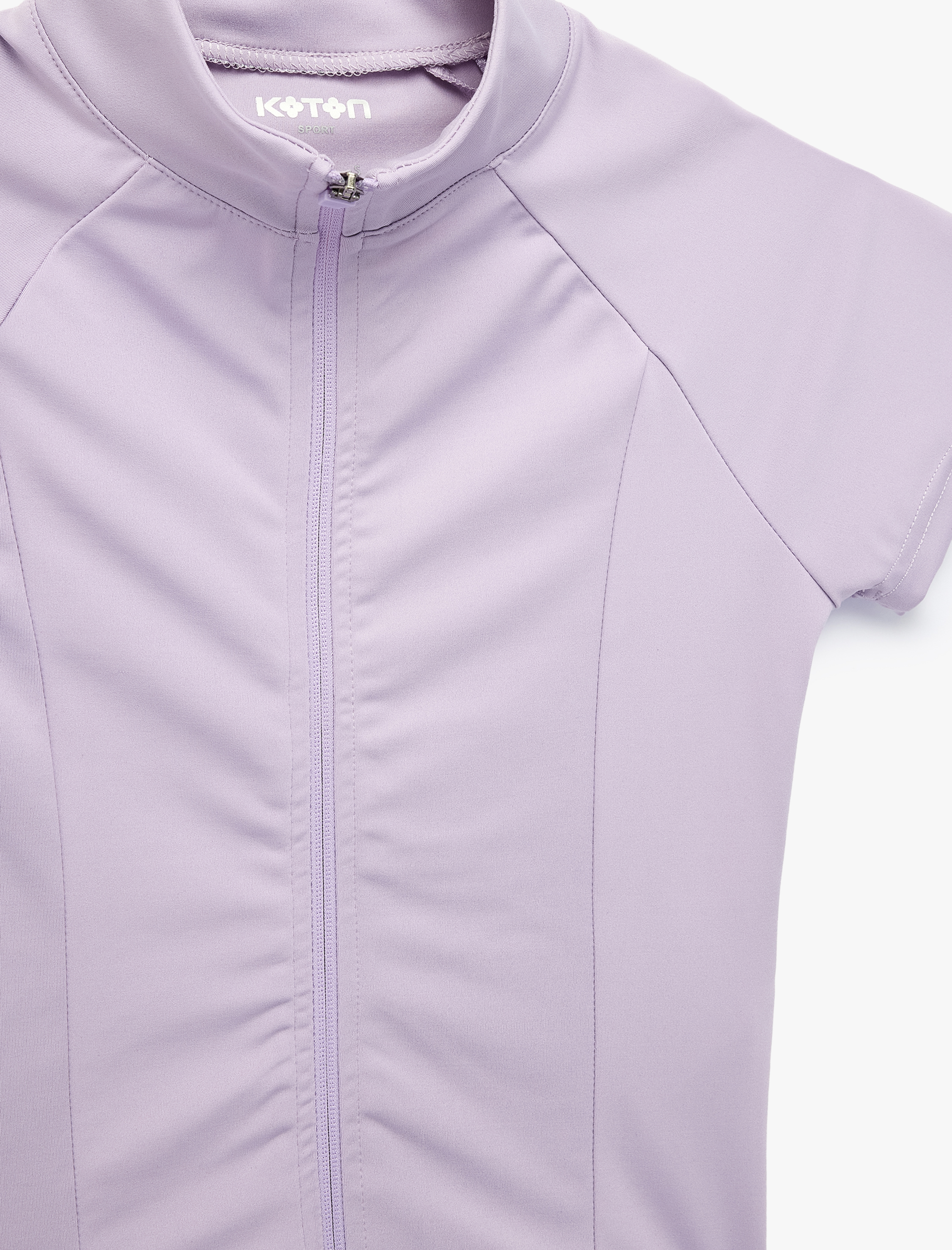   Slim Fit Kolsuz Dik Yaka Fermuarlı Spor Tişört