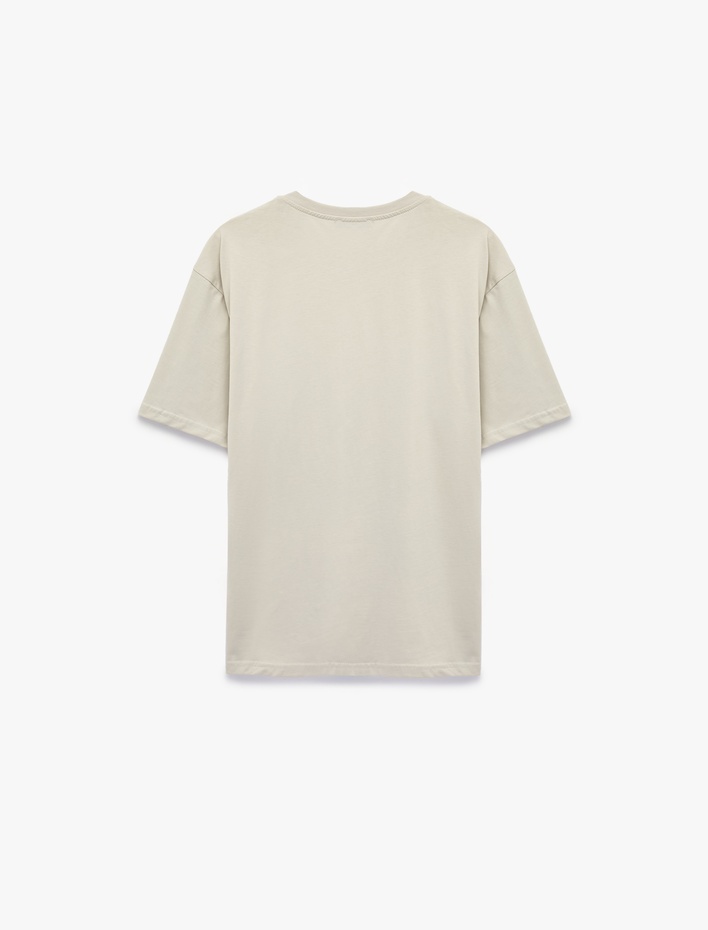  Pamuklu Bisiklet Yaka Kısa Kollu Basic Oversize Tişört