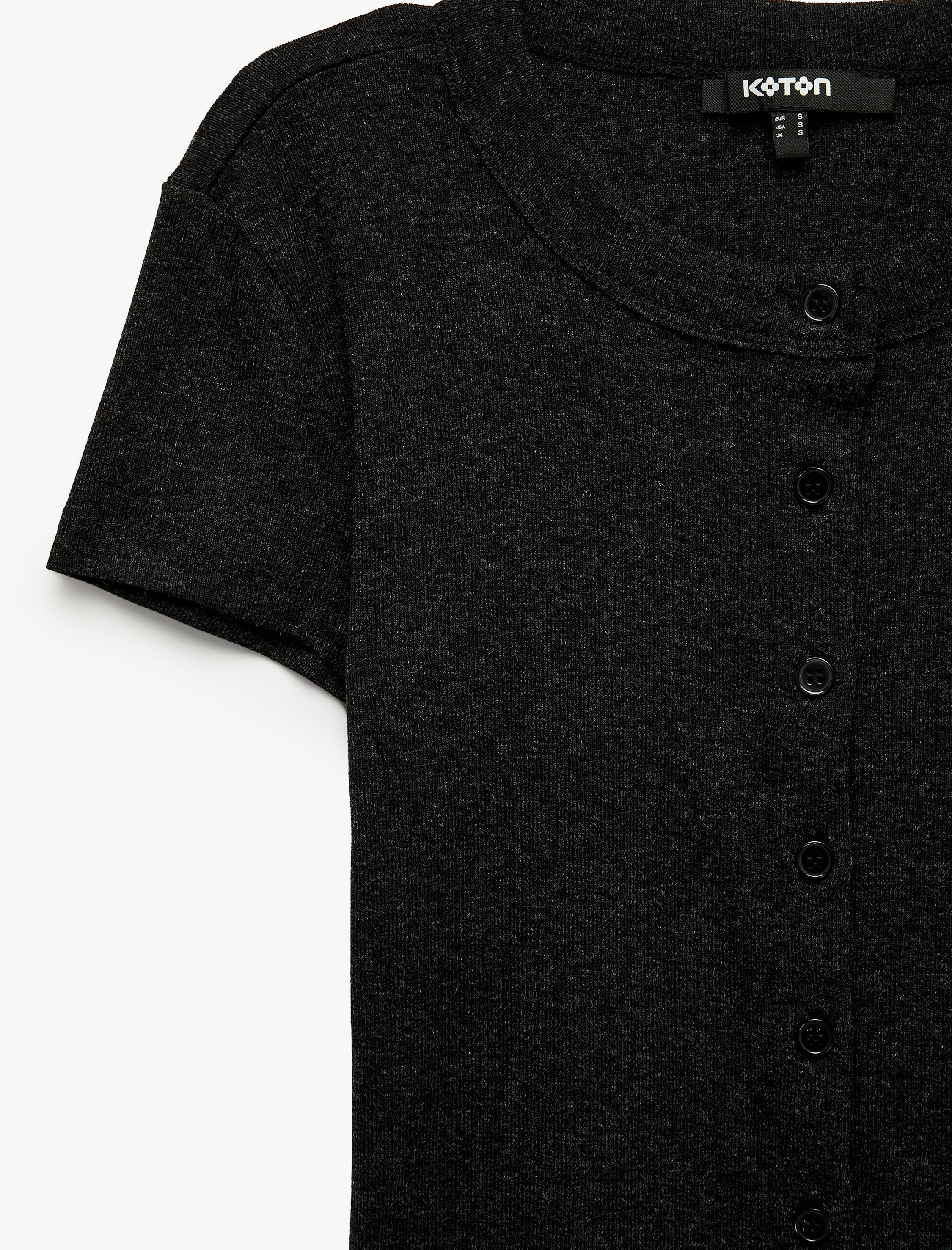   Slim Fit Düğmeli Bisiklet Yaka Kısa Kollu Hırka