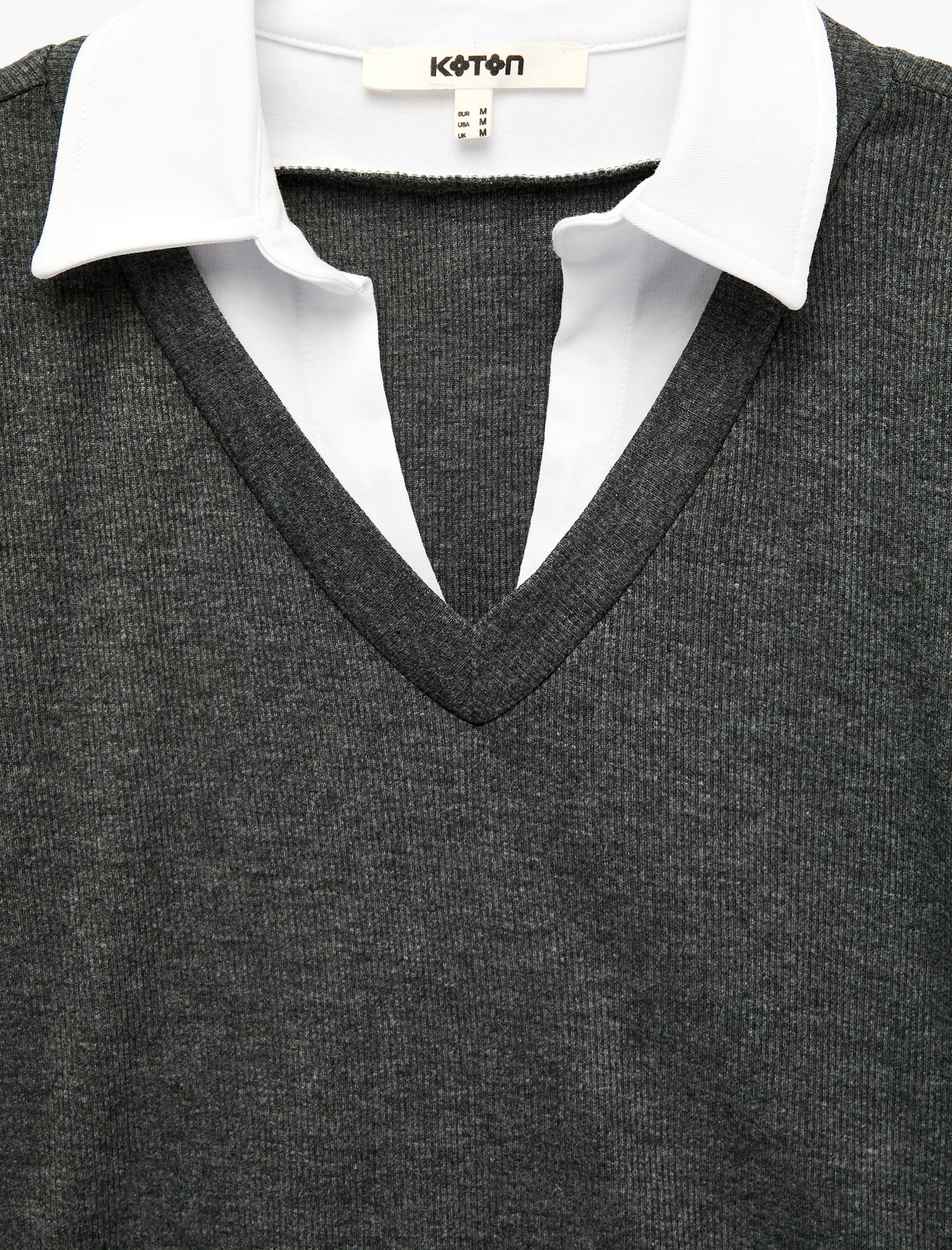   Çift Kumaş Kullanımlı Katmanlı Slim Fit Kısa Kollu Gömlek Detaylı Tişört