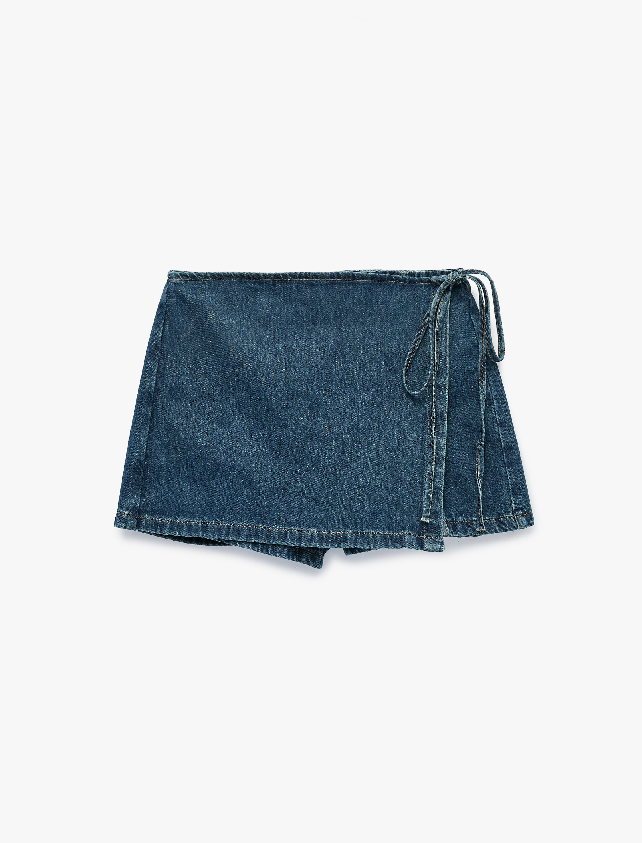   Rahat Kalıp Bağlama Detaylı Pamuklu Mini Denim Şort Etek