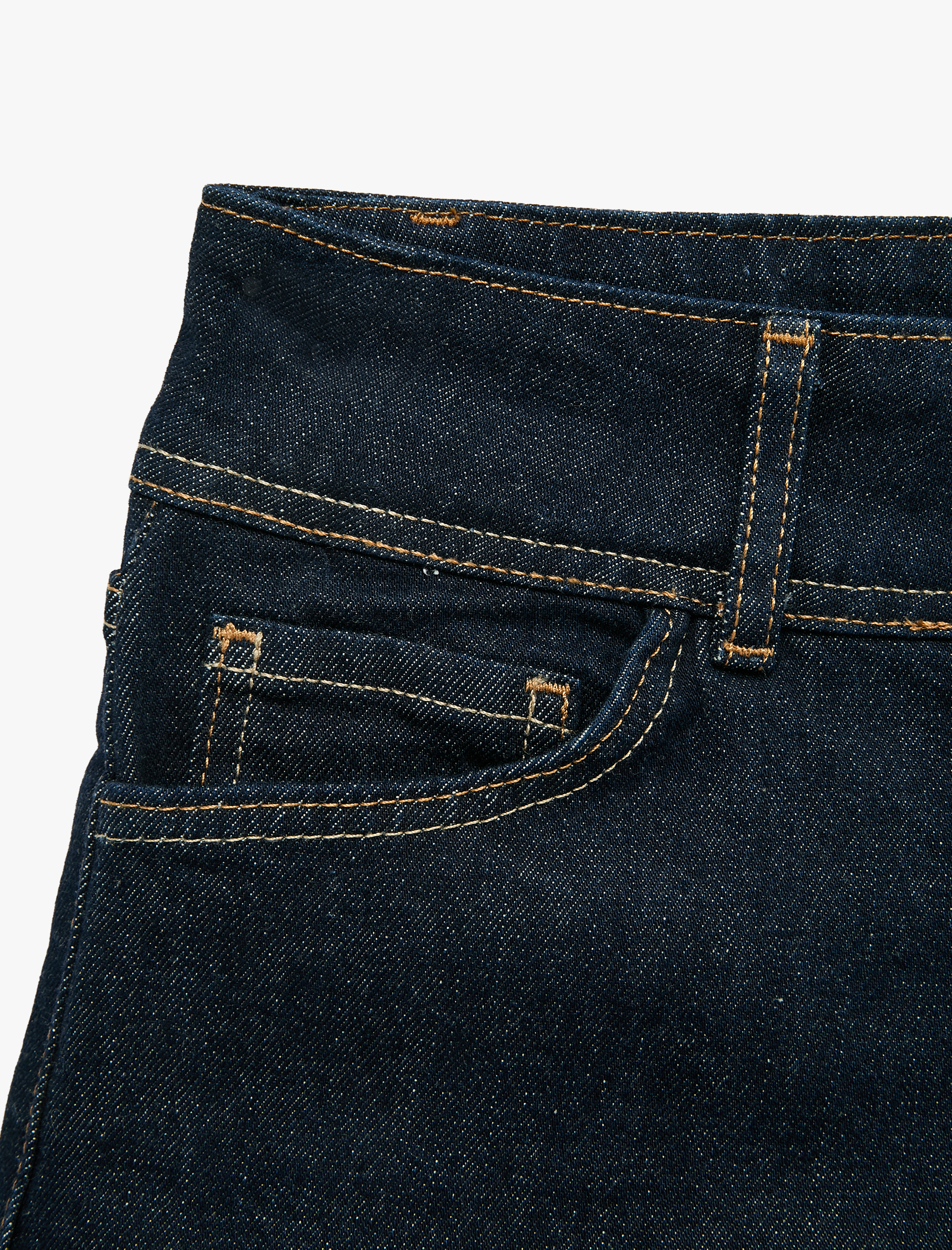   Pamuklu Normal Bel Cep Detaylı Düğmeli Mini Denim Şort
