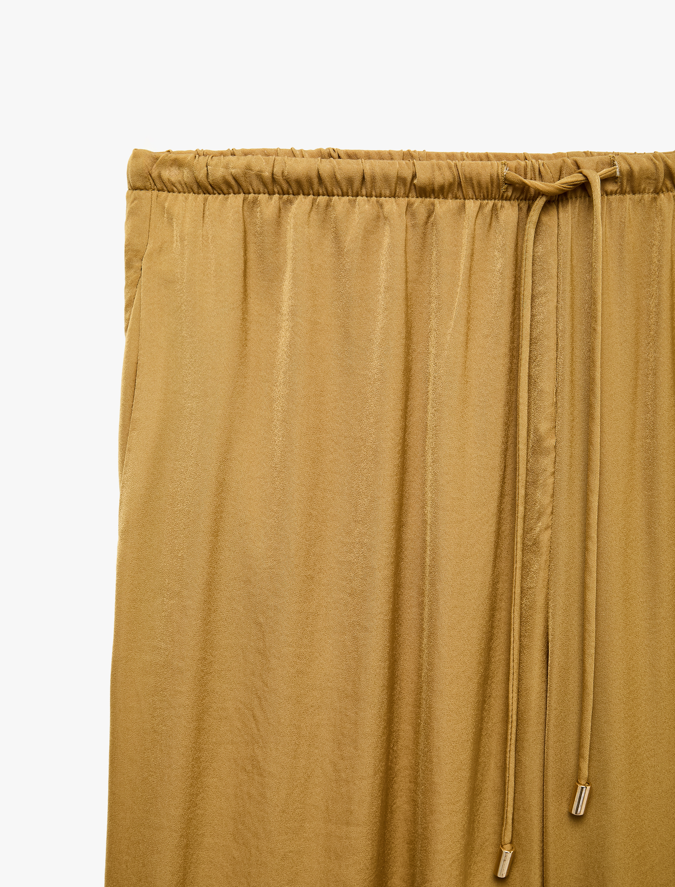   Aerobin Kumaş Straight Fit Cepli Düz Geniş Paça Saten Pantolon