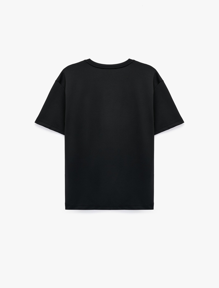  Kısa Kollu Bisiklet Yaka Basic Oversize Tişört