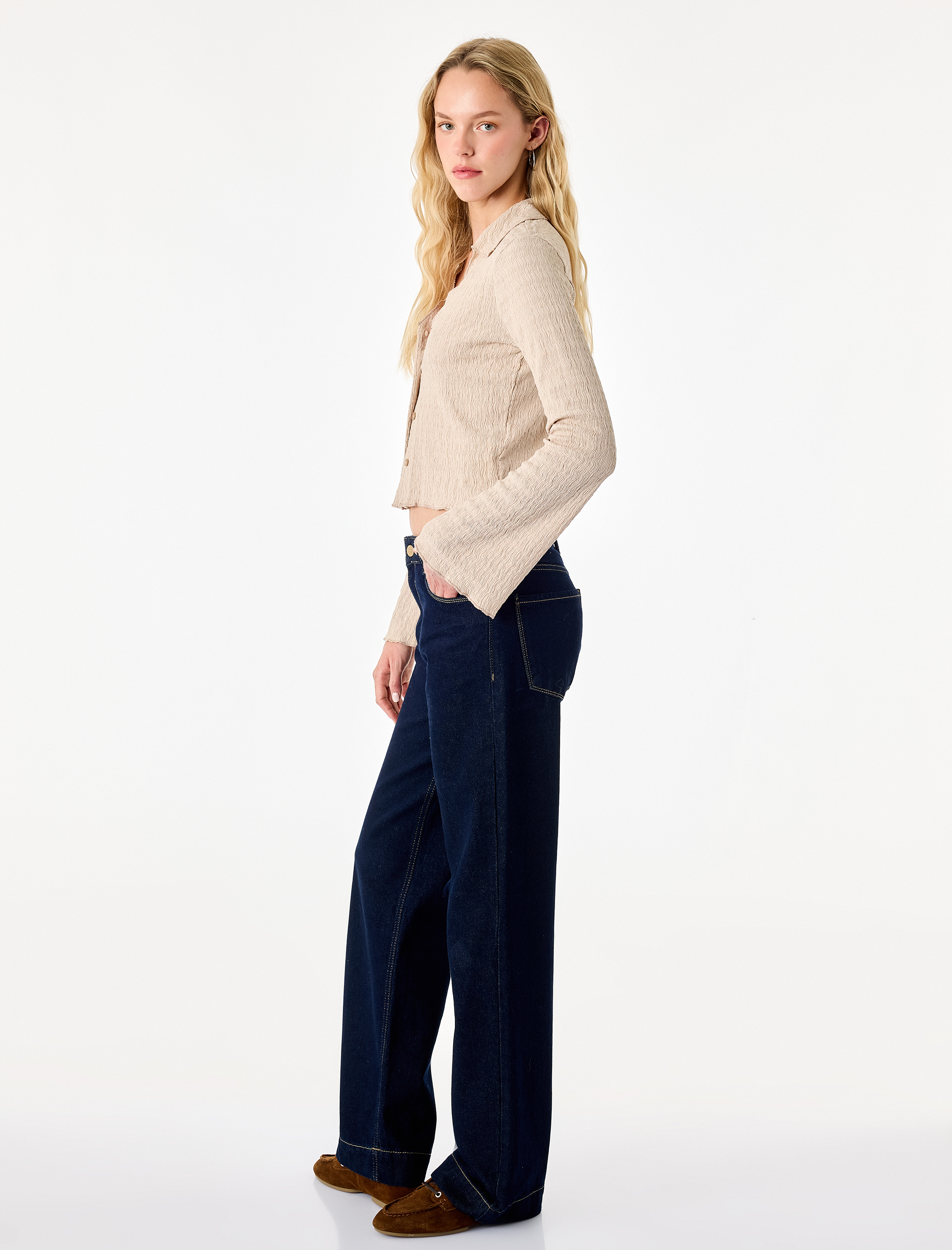  Bürümcük Kumaş Slim Fit Klasik Yaka Düğmeli Uzun İspanyol Kollu Tişört