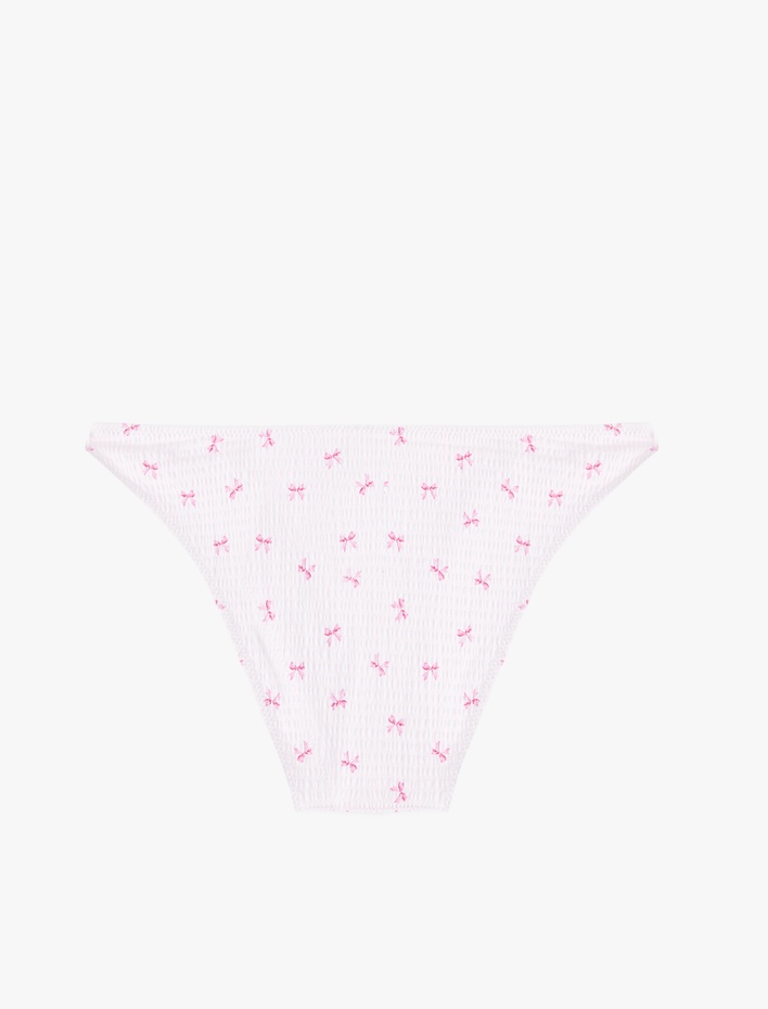  Koton X Sibil Çetinkaya - Kroşe Detaylı Fiyonk Baskılı Dokulu Bikini Altı