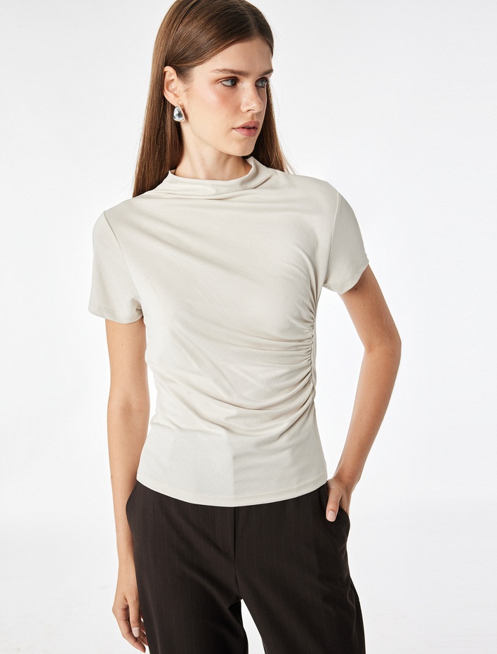  Modal Kumaş Slim Fit Drapeli Kısa Kollu Geniş Dik Yaka Bluz