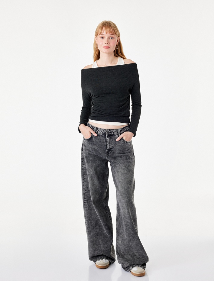  Slim Fit Asimetrik Yaka Katmanlı Uzun Kollu Tişört